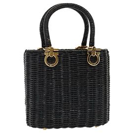 Salvatore Ferragamo Gancini Handtasche aus Korbgeflecht Schwarz Gold