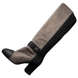 Chanel hohe Stiefel aus Wildleder und Leder