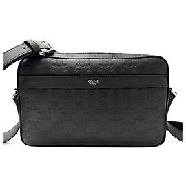 Céline Celine Medium Triomphe Messenger Bag aus geprägtem Kalbsleder in Schwarz