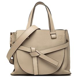 Bolso LOEWE Gate Small de piel beige con asa superior