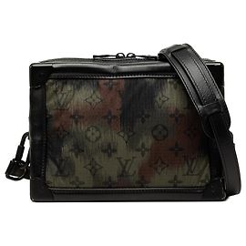 Louis Vuitton Soft Trunk in nylon Monogram Camouflage verde