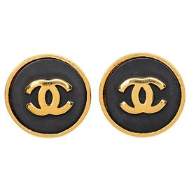 Orecchini a clip rotondi Chanel Gold CC placcati oro e resina