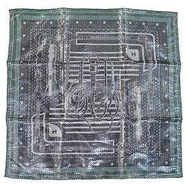 Hermès NUEVO BANDANA HERMES PAÑUELO 55CM DISCO COACHING SEDA & METALIZADO NEGRO VERDE SCARF