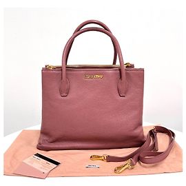 Miu Miu Leder-Tote-Schultertasche Rosa