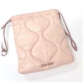 Pochette imbottita Miu Miu rosa in pelle
