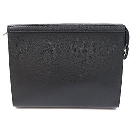 Louis Vuitton Pochette Voyage MM Clutch in pelle Taiga nera