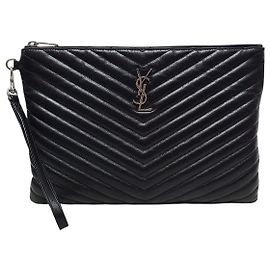 Saint Laurent Clutch Matelassé Monograma Negro y Plateado