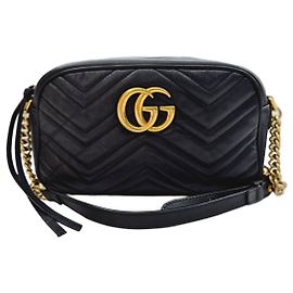 Gucci Borsa a tracolla e crossbody GG Marmont Matelassé Small Camera Bag