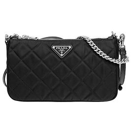 Prada Bolsa de ombro e transversal acolchoada em nylon com logótipo triangular Preto