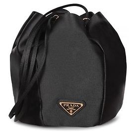 Prada Mini bolsa bucket com logótipo triangular em cetim preto