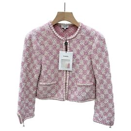 Chanel Tweed Jacke Rosa