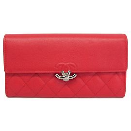 Chanel CC Box Gusset Flap Quilted Calfskin Medium
