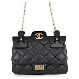 Sac à épaule à chaîne Chanel Matelassé