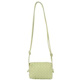 Borsa a tracolla Mini Loop Camera in pelle Intrecciato Lime Bottega Veneta