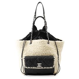 Sac cabas Chanel Matelassé