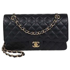 Chanel Medium Classic Double Flap Tasche aus schwarzem gestepptem Kaviarleder