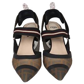 Fendi Colibri Slingback Pumps aus Zucca-Mesh Schwarz/Braun