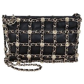 Chanel Crossbody-Tasche mit Kette und Rahmen aus Leder in Black/Gold