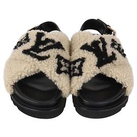 Sandali bassi Paseo Comfort in shearling Beige/Black Louis Vuitton