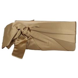 Clutch Valentino in raso plissettato beige metallizzato con fiocco