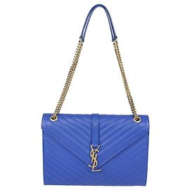 Borsa a tracolla a busta Large in pelle blu chevron Saint Laurent