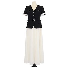 Self portrait Self-Portrait Midi-Kleid aus Jersey-Crepe in Schwarz/Off White mit Chiffon-Kontrasten
