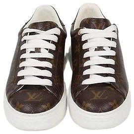 Louis Vuitton Time Out Low Top Sneaker aus Monogram Canvas