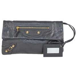 Borsa a tracolla clutch Balenciaga in pelle grigia a busta