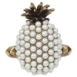 Gucci Cocktail-Ring Ananas aus gealtertem Goldmetall und Kunstperlen XS