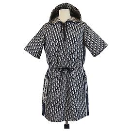 Christian Dior Mini-Kleid mit Kapuze aus Oblique-Jacquard in Navy Blau
