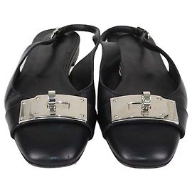Hermès Sapatos slingback Innocente em couro preto Hermes