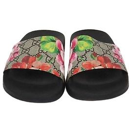 Gucci Ciabatta piatta Blooms in tela GG Supreme beige