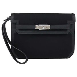 Hermès Hermes Kelly Depeches 25 Pouch aus schwarzem Togo-Leder und Canvas