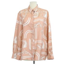 Hermès Camisa Hermes Beige de seda con estampado En Desordre Finesse