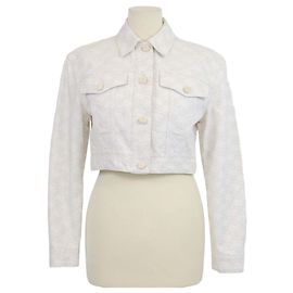Chaqueta corta Fendi de denim crema con estampado Calligraphy FF