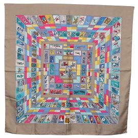 Hermès Carré HERMES 90 Foulard "CORRE SPONDANCE" Soie Gris Auth hk4128