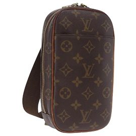 LOUIS VUITTON Monogram Pochette Gange Shoulder Bag M51870 LV Auth 199970