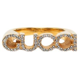 Anello Gucci placcato oro con logo in strass S