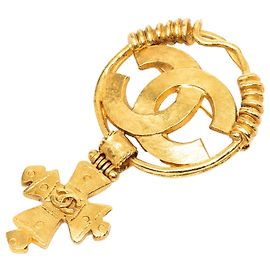 Gold Chanel CC Gold Plated Cross Brooch