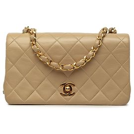 Borsa a tracolla Chanel Mini Rectangular CC Quilted Lambskin Full Single Flap Beige