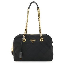 Bolsa de Ombro Matelassê Triangle Prada