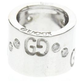 Pendente Gucci Icon in oro bianco e diamanti