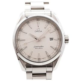 Relógio masculino Omega Seamaster Aqua Terra mostrador prateado