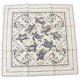 Foulard di seta Hermès Les Tortues marrone 55