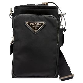 Custodia per smartphone Prada in Re-Nylon nero con rifiniture in Saffiano