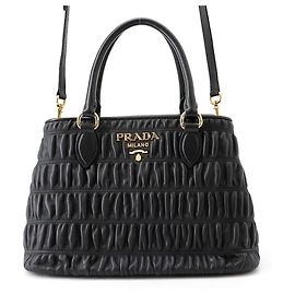 Borsa Prada in Nappa Gaufre raggruppata