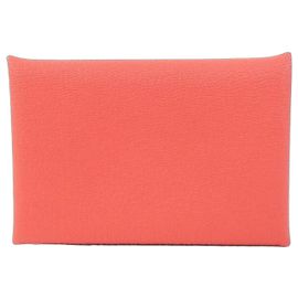 Hermès Tarjetero Hermes Calvi Pink en piel Chevre