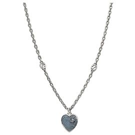 Gucci Collana in argento con cuori intrecciati blu