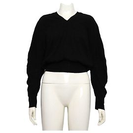 Bottega Veneta Camisola de malha com decote em V para mulher em lã merino preta