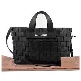 Miu Miu Borsa Tote e Borsa a Tracolla in Napa